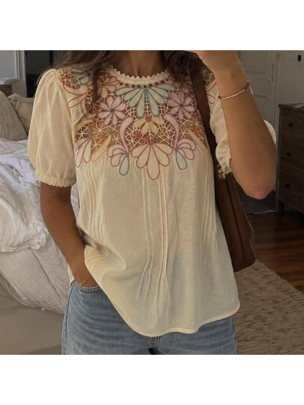 FARM Rio Beige Flower Embroidery Short Sleeve Blouse